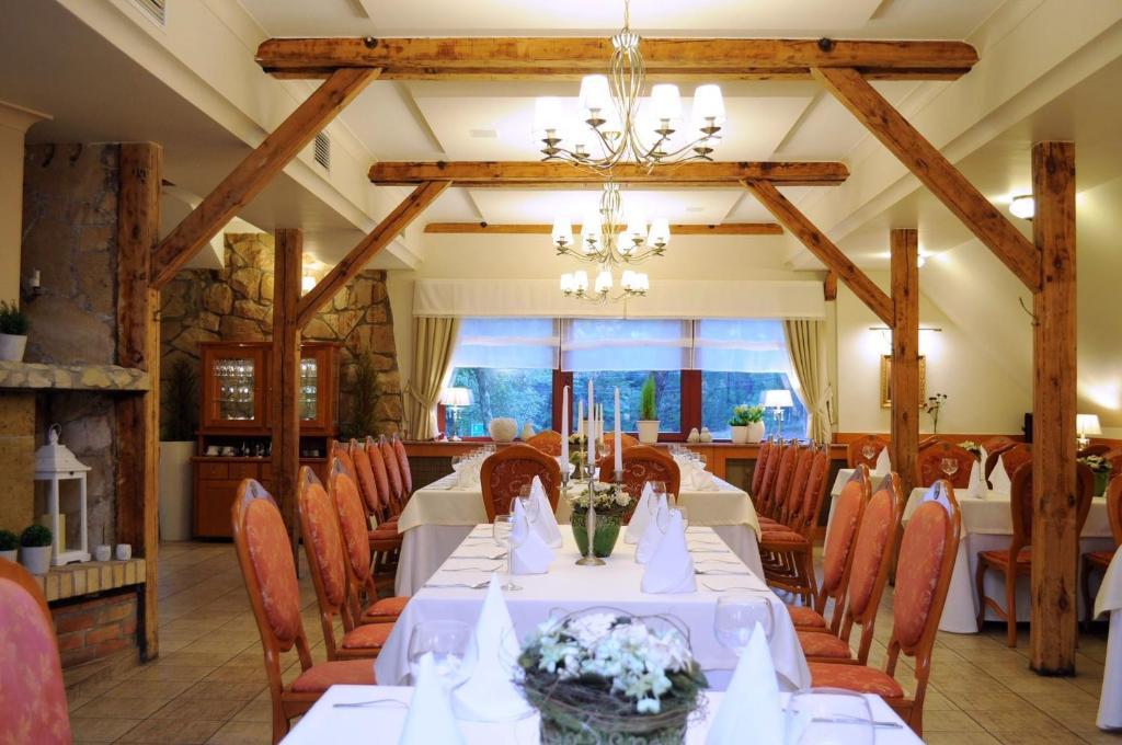 Hotel Rebajlo Piła Kültér fotó