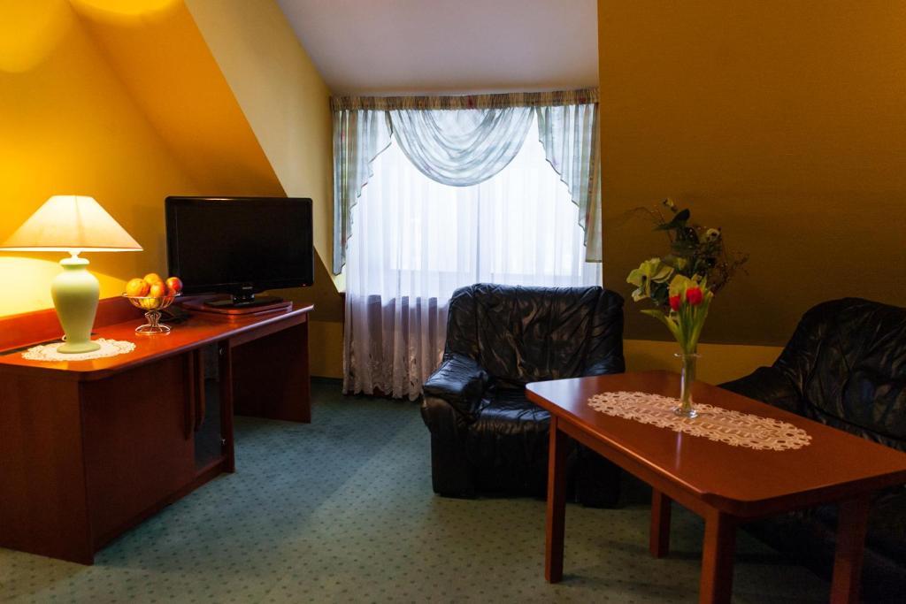 Hotel Rebajlo Piła Szoba fotó