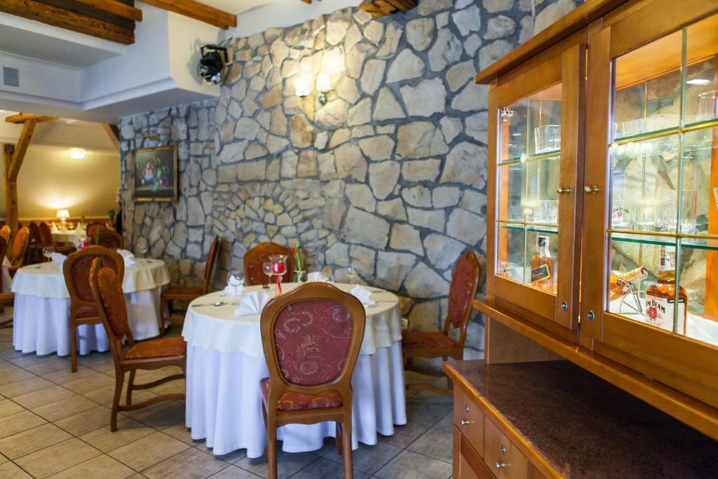 Hotel Rebajlo Piła Kültér fotó